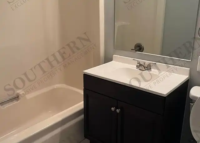 Property at Mt Victor Estates - 161 Old Lovers Ln, Bowling Green, KY, 42103, 3 beds, 2.5 baths, [object Object]