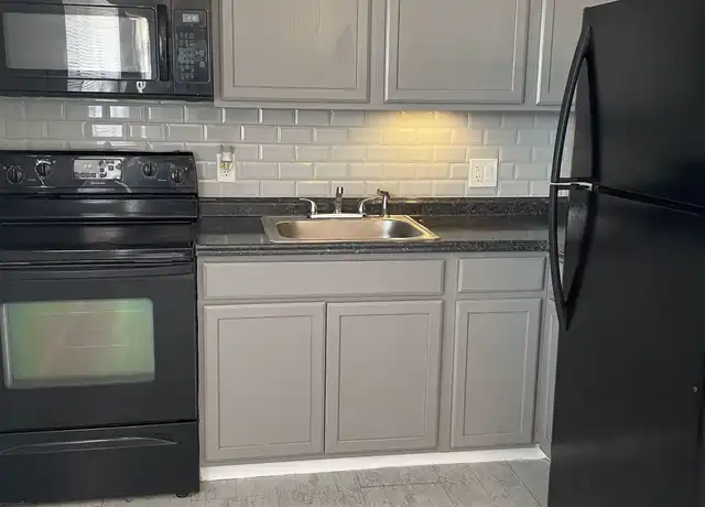 Property at 6857 W Glenn Dr Unit A-3, Glendale, AZ, 85303, 1 bed, 1 bath, [object Object]