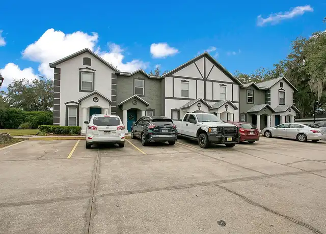 Property at Village Park Townhomes - 102 Sue Ln, Lady Lake, FL, 32159, 2 beds, 1.5 baths, [object Object]