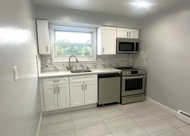 Property at 60 S Main St Unit 6C, Lodi, NJ, 07644, 1 bed, 1 bath, [object Object]