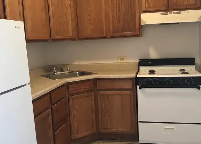 Property at 7108 S Rhodes Ave, Chicago, IL, 60619, 2 beds, 1 bath, [object Object]