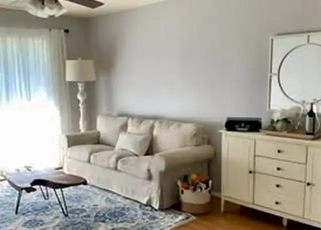 Property at 5320 Balcones Dr Unit H, Austin, TX, 78731, 1 bed, 1 bath, [object Object]
