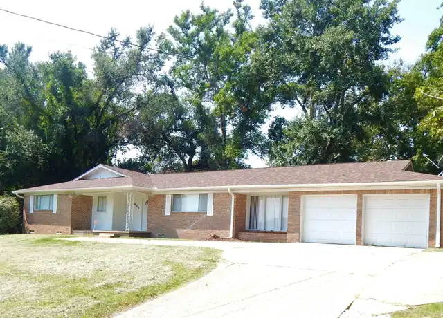Property at 3601 Paluxy Dr, Tyler, TX, 75701, 3 beds, 2 baths, [object Object]