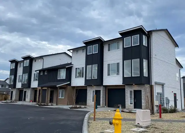 Property at 2025 M St NE Unit 2061, Auburn, WA, 98002, 4 beds, 3 baths, [object Object]