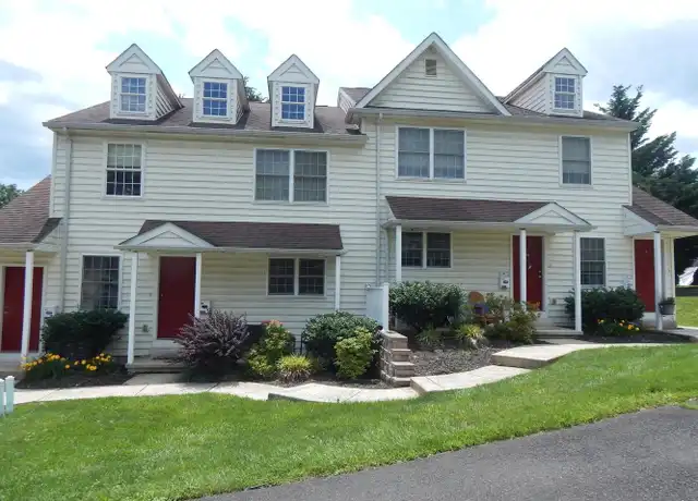 Property at 27 Green St Unit 3, Souderton, PA, 18964, 2 beds, 1 bath, [object Object]