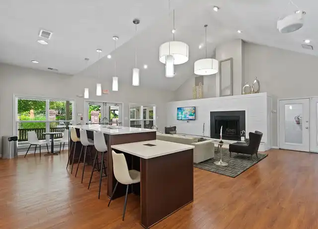 Property at Springwoods at Lake Ridge - 12395 Midsummer Ln, Lake Ridge, VA, 22192, 1-2 bed, 1 bath, [object Object]