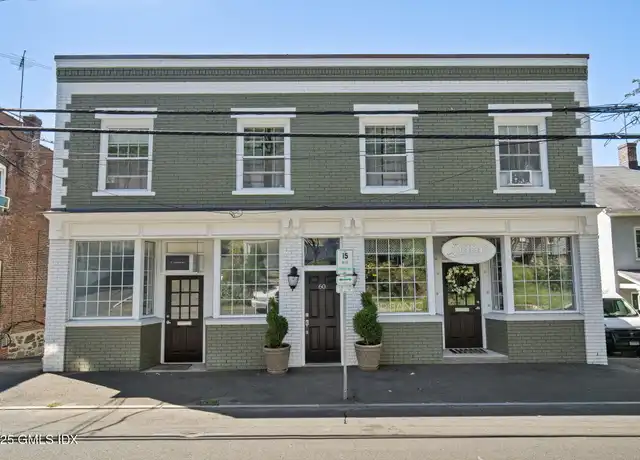 Property at 60 Pemberwick Rd Unit 3, Greenwich, CT, 06831, 2 beds, 1 bath, [object Object]