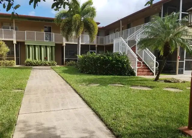 Property at 411 S Crescent Dr #104, Hollywood, FL, 33021, 1 bed, 1 bath, [object Object]