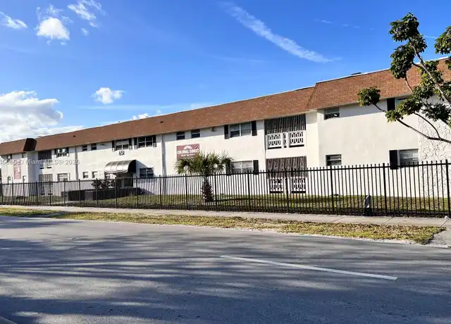 Property at 651 NW 177th St Unit 101, Miami, FL, 33169, 0 beds, 1 bath, [object Object]