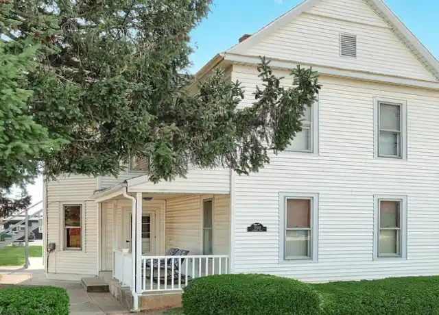 Property at 700 Linden Ave Unit 700 Lower, Hanover, PA, 17331, 2 beds, 1 bath, [object Object]