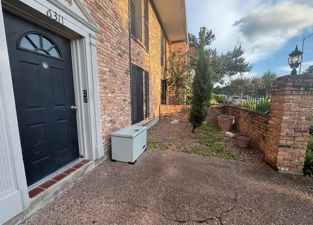 Property at 6311 Fondren Rd Unit B, Houston, TX, 77036, 2 beds, 2 baths, [object Object]