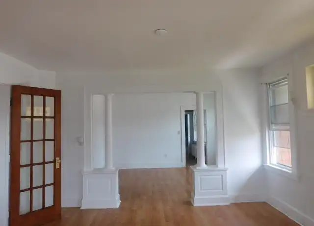 Property at 227 Edna Ave Unit 2, Bridgeport, CT, 06610, 2 beds, 1 bath, [object Object]