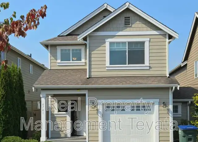 Property at 4741 Parker St, Bellingham, WA, 98226, 3 beds, 2.5 baths, [object Object]