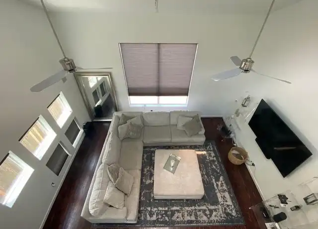 Property at 3002 Commerce St, Houston, TX, 77003, 2 beds, 2 baths, [object Object]