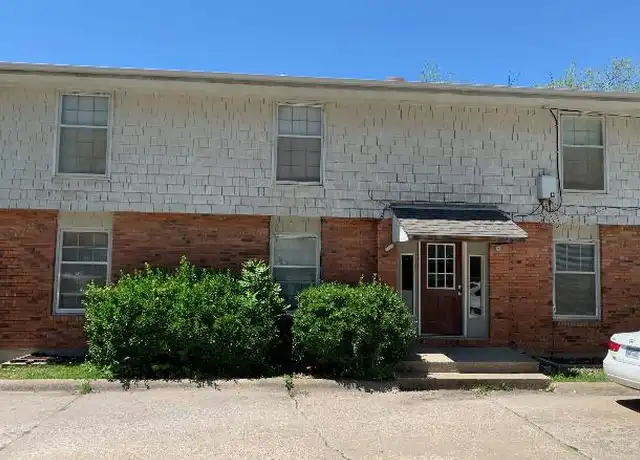 Property at 946 Indiana St, Lawrence, KS, 66044, 2 beds, 1 bath, [object Object]