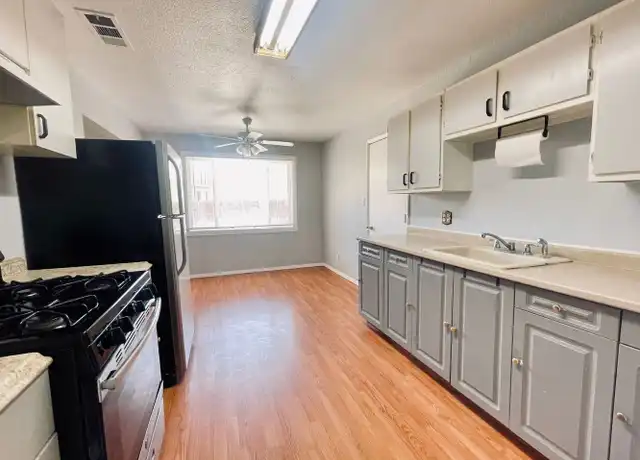 Property at 4771 N Thesta St, Fresno, CA, 93726, 3 beds, 2 baths, [object Object]