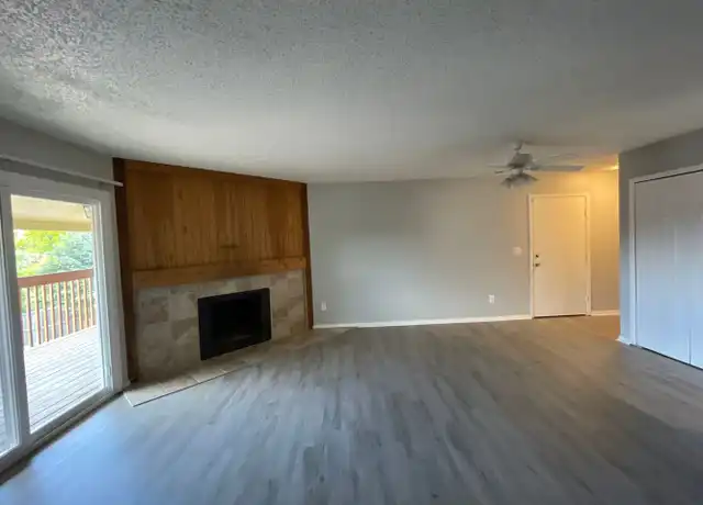 Property at 4015 Stonedike Dr Unit C, Colorado Springs, CO, 80907, 2 beds, 1 bath, [object Object]