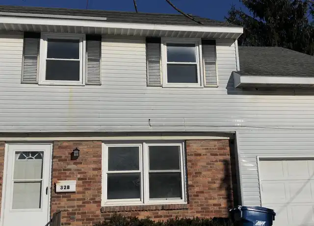 Property at 32 Swayze Dr, Latham, NY, 12110, 3 beds, 1.5 baths, [object Object]