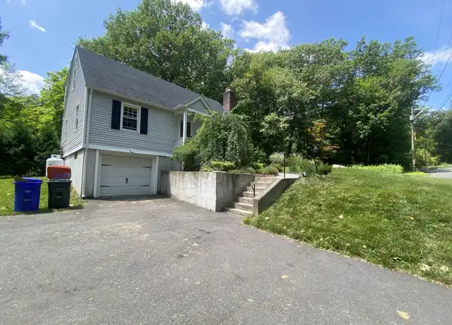 Property at 81 Old Mtn Rd, Southington, CT, 06489, 3 beds, 2 baths, [object Object]
