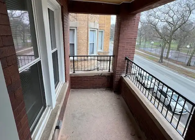 Property at 5722 S King Dr Unit 2, Chicago, IL, 60637, 4 beds, 2 baths, [object Object]