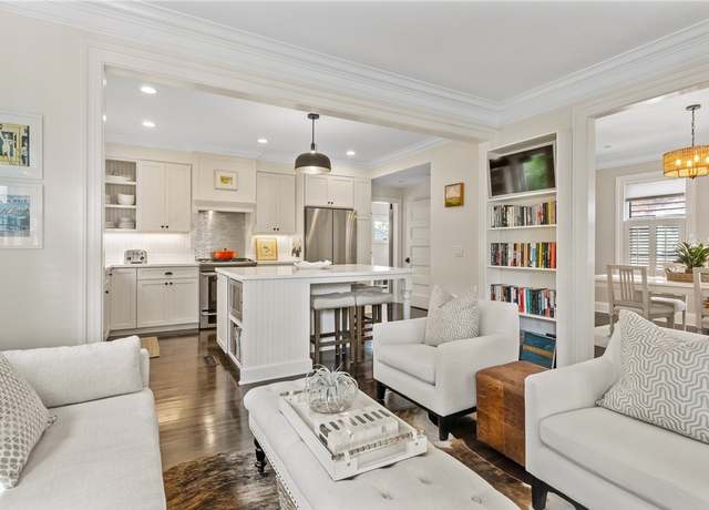 Photo of 12 Bliss Rd, Newport, RI 02840