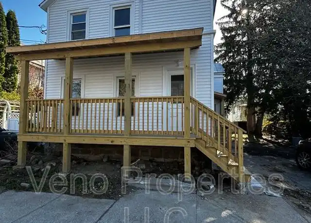 Property at 96 Walworth St Unit 1, Saratoga Springs, NY, 12866, 1 bed, 1 bath, [object Object]