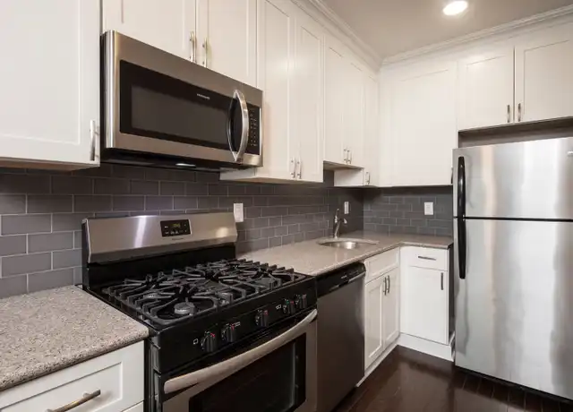 Property at 30 Euclid Ave Unit 4L, Hackensack, NJ, 07601, 1 bed, 1 bath, [object Object]