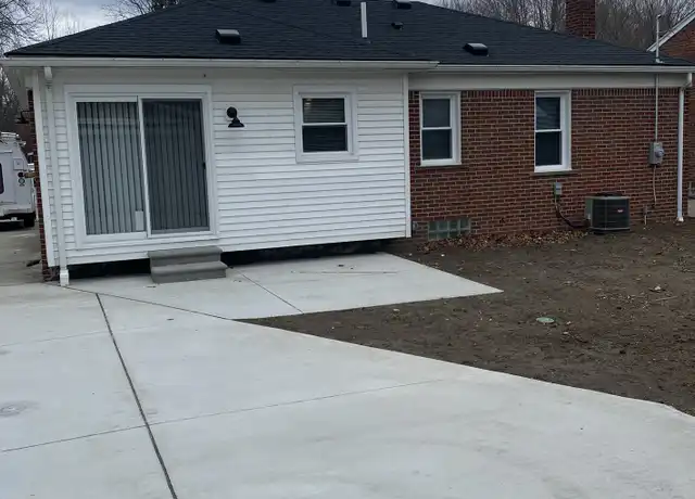 Property at 20631 Elizabeth St, Saint Clair Shores, MI, 48080, 3 beds, 1 bath, [object Object]