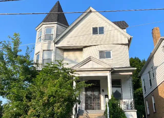 Property at 627 College St, Pittsburgh, PA, 15232, 1 bed, 1 bath, [object Object]