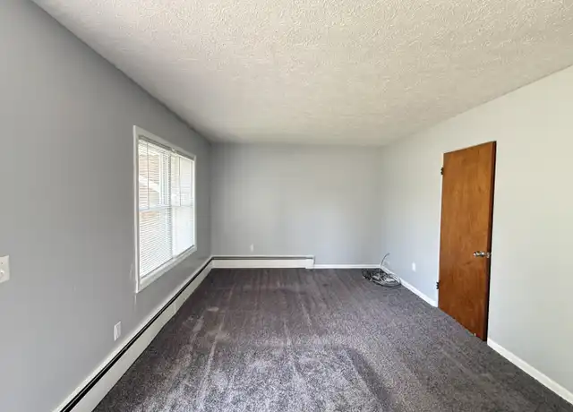Property at 1245 Weber Dr Unit 2, Lansing, MI, 48912, 2 beds, 1 bath, [object Object]