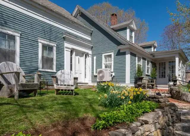 Property at 155 Pepperrell Rd Unit 2, Kittery Point, ME, 03905, 2 beds, 1 bath, [object Object]
