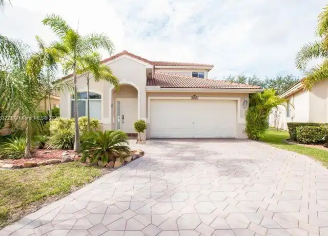 Property at 5053 Woodfield Way, Coconut Creek, FL, 33073, 4 beds, 2.5 baths, [object Object]