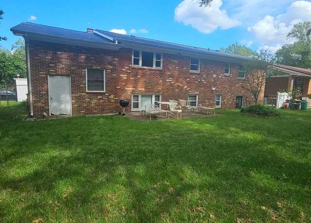 Photo of 9511 Pin Oak St, Clinton, MD 20735