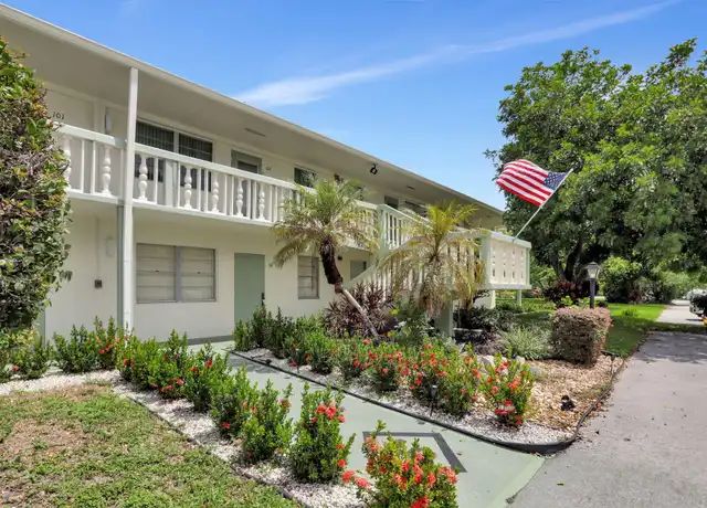 Property at 94 Newport F, Deerfield Beach, FL, 33442, 2 beds, 1.5 baths, [object Object]