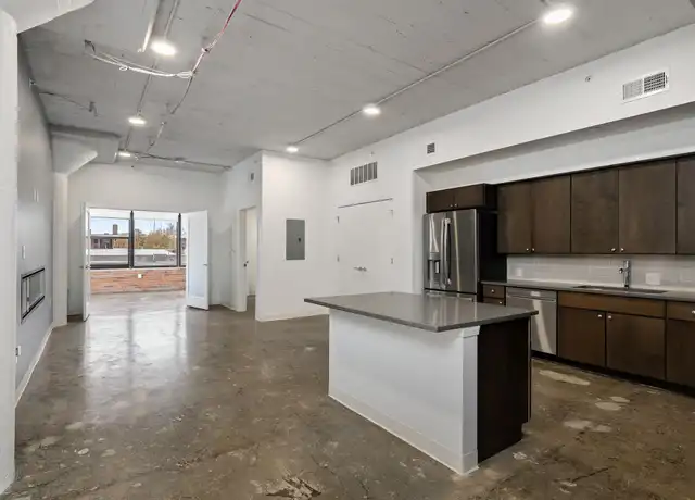 Property at 3829 Main St Unit 602, Kansas City, MO, 64111, 1 bed, 1 bath, [object Object]