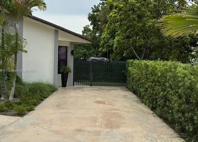 Property at 16304 SW 103rd Ct Unit 1, Miami, FL, 33157, 1 bed, 1 bath, [object Object]