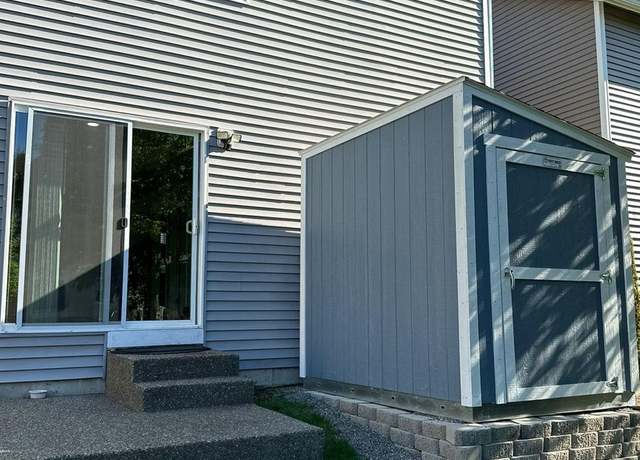 Photo of 9503 Hancock Ave SE, Snoqualmie, WA 98065
