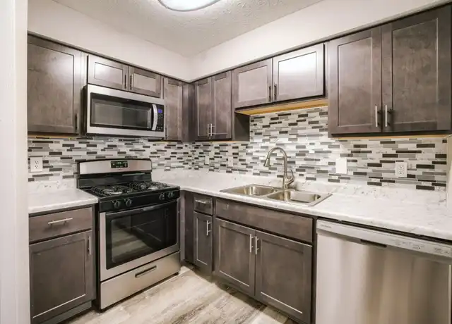Property at 1363 Yorkland Rd, Columbus, OH, 43232, 2 beds, 1.5 baths, [object Object]