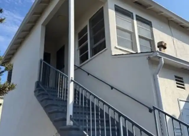 Property at 2639 21st St, Santa Monica, CA, 90405, 2 beds, 1 bath, [object Object]