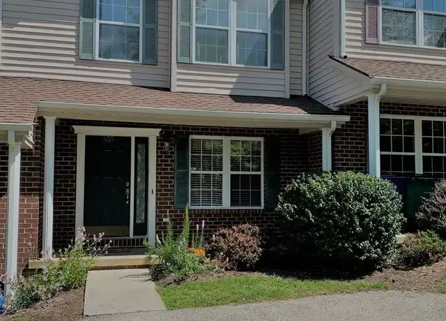 Property at 435 Oaktree Blvd, Christiansburg, VA, 24073, 2 beds, 2.5 baths, [object Object]