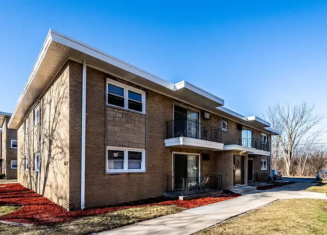 Photo of 15210 Martin Luther King Jr Dr, Dolton, IL 60419