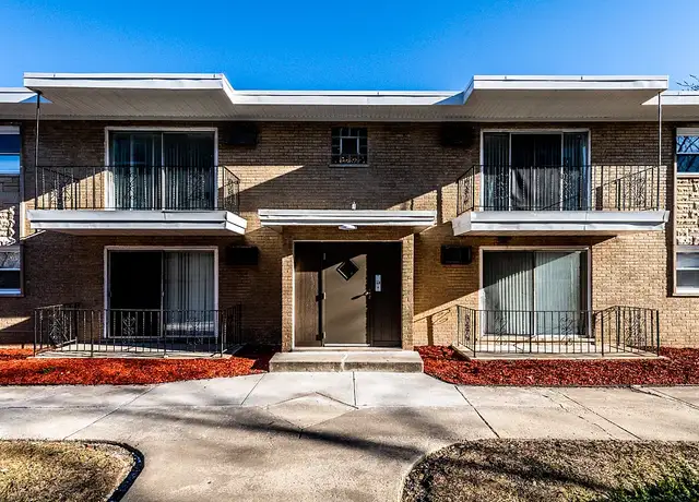 Photo of 15210 Martin Luther King Jr Dr, Dolton, IL 60419