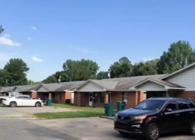 Property at 5802 W Short 3rd Ave Unit 3RD, Pine Bluff, AR, 71602, 3 beds, 1.5 baths, [object Object]