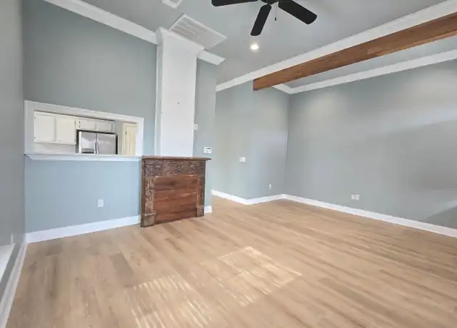Property at 658 Napoleon St Unit A, Baton Rouge, LA, 70802, 3 beds, 2 baths, [object Object]