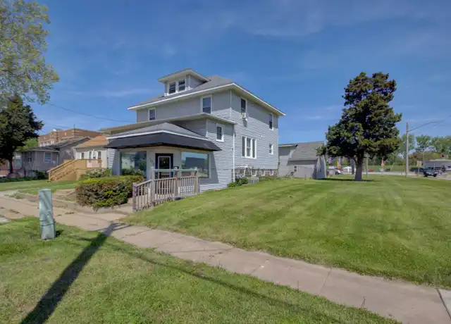 Property at 109 2nd Ave E Apt 3, Milan, IL, 61264, 2 beds, 1 bath, [object Object]
