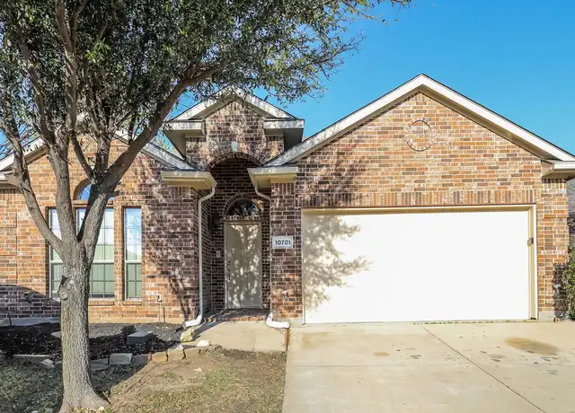 Property at 10701 Hawks Landing Rd, Haslet, TX, 76052, 3 beds, 2 baths, [object Object]