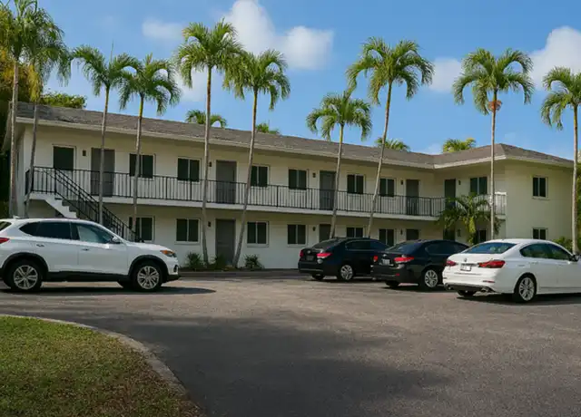 Property at 100 SW 9th St Unit 101, Fort Lauderdale, FL, 33315, 2 beds, 1 bath, [object Object]