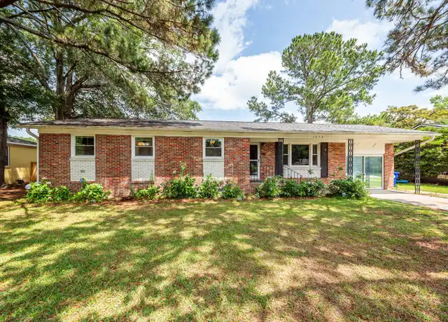 Property at 1054 Valley Rd, Charleston, SC, 29412, 4 beds, 2 baths, [object Object]