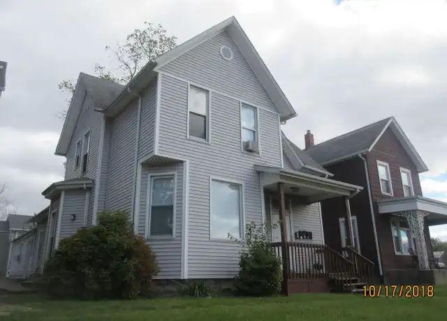 Property at 2427 S Calhoun St Apt 5, Fort Wayne, IN, 46807, 1 bed, 1 bath, [object Object]