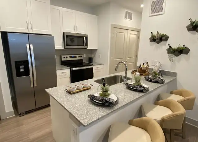 Property at 5320 Sublett Rd, Kennedale, TX, 76060, 1 bed, 1 bath, [object Object]